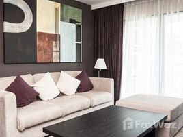 2 спален Кондо в аренду в Sathorn Gardens, Thung Mahamek