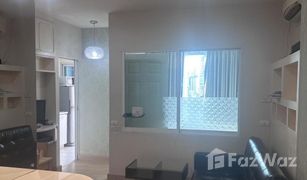 1 Bedroom Condo for sale in Si Lom, Bangkok Life At Sathorn 10