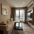1 спален Квартира в аренду в Rhythm Sathorn, Thung Wat Don