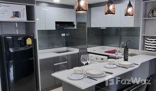 Кондо, 1 спальня на продажу в Khlong Toei, Бангкок Omni Tower Sukhumvit Nana