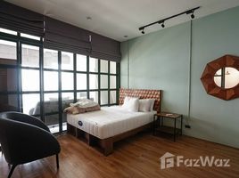2 Bedrooms Condo for rent in Khlong Ton Sai, Bangkok Baan Sathorn Chaophraya