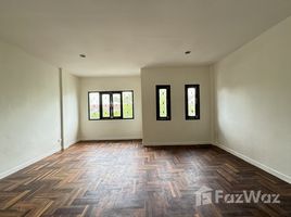 3 спален Дом в аренду в Private Villa, Nuan Chan