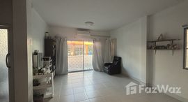 ยูนิตมือสองและให้เช่า