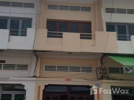 3 Bedroom Townhouse for sale in Srah Chak, Doun Penh, Srah Chak