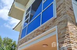 Buy 3 bedroom House with Bitcoin at in Phichit, Thailand