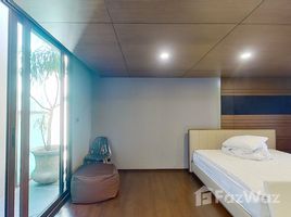3 Bedroom Townhouse for sale at Baan Lux-Sathon, Chong Nonsi, Yan Nawa