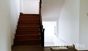 5 Bedrooms House for sale in Lat Phrao, Bangkok 