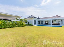 3 спален Вилла на продажу в Falcon Hill Luxury Pool Villas, Нонг Кае