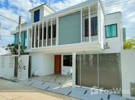 6 Schlafzimmer Haus zu verkaufen in Mueang Chiang Mai, Chiang Mai, San Phisuea