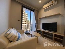 2 спален Кондо в аренду в M Thonglor 10, Khlong Tan Nuea