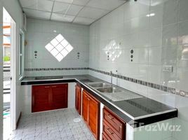 3 спален Таунхаус на продажу в Baan Pruksa 33 Bangbuathong, Bang Mae Nang