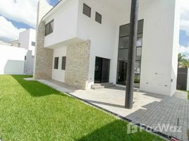 3 Habitaciones Casa en venta en , Nuevo León House For Sale in Monterrey National Road in Sierra Alta