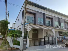 3 Bedroom Townhouse for sale at The Trust Townhome Srinakarin-Praksa, Phraeksa, Mueang Samut Prakan, Samut Prakan, Thailand