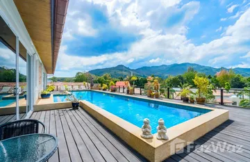 Cherng Lay Villas and Condominium in Choeng Thale, プーケット