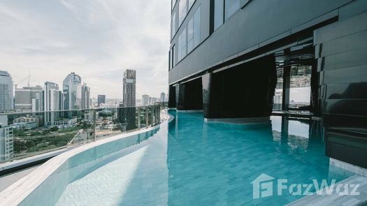 Vista en 3D of the Communal Pool at Ideo Q Sukhumvit 36