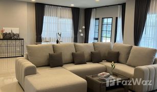 4 Bedrooms House for sale in Bang Kaeo, Samut Prakan Centro Bangna