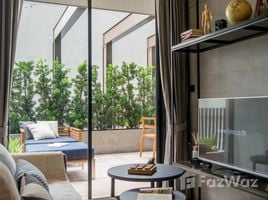 2 Bedroom Apartment for sale at FYNN Aree, Phaya Thai