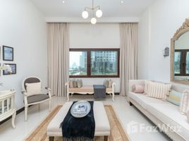 2 Bedroom Apartment for sale at Golden Mile 10, Jumeirah