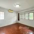 3 Bedroom Villa for sale at Royal Park Ville Suwinthawong 44, Lam Phak Chi, Nong Chok