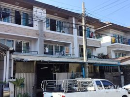 6 chambre Maison de ville à vendre à Nirun Siri Avenue Nawamin 51., Khlong Chan, Bang Kapi, Bangkok