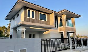4 Bedrooms House for sale in San Phranet, Chiang Mai Sarisa Ville 2