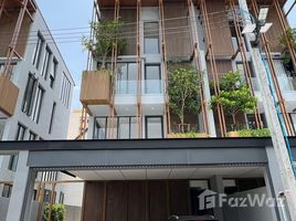 3 Bedroom Townhouse for sale at Alive Ekamai-Ramintra, Khlong Chaokhun Sing, Wang Thong Lang
