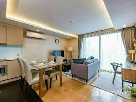 2 chambre Appartement à vendre à Via Botani., Khlong Tan Nuea
