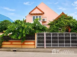 ขายวิลล่า 5 ห้องนอน ในโครงการ ลานทอง ติวานนท์-ปากเกร็ด, บางพูด, ปากเกร็ด, นนทบุรี