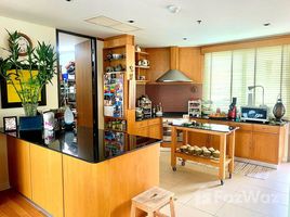 4 Bedrooms Condo for rent in Khlong Toei, Bangkok The Lakes