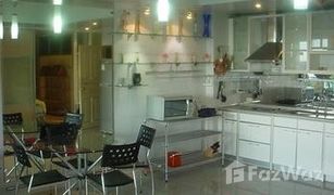 2 Schlafzimmern Wohnung zu verkaufen in Khlong Toei, Bangkok Monterey Place