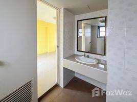 2 спален Квартира на продажу в Thana Place Condominium, Lat Phrao