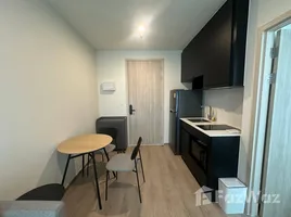 คอนโด 1 ห้องนอน ให้เช่า ในโครงการ นิว ดิสทริค อาร์9, ห้วยขวาง, ห้วยขวาง