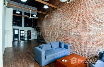 Superbly renovated Colonial apartment / office for sale Riverside $200,000 in Chey Chummeah, 프놈펜