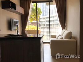 1 chambre Condominium à louer à , Phra Khanong Nuea