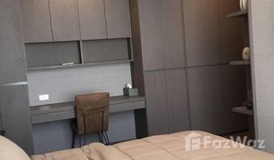 1 Bedroom Condo for sale in Si Lom, Bangkok The Diplomat Sathorn