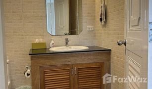 2 Bedrooms Condo for sale in Samre, Bangkok Charoennakorn River Place