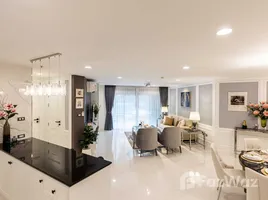 3 Bedroom Condo for sale at Belle Grand Rama 9, Huai Khwang