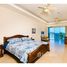 在Villa Ballena: 3 Story 3300ft² Oceanfront Beauty出售的3 卧室 住宅, Santa Cruz