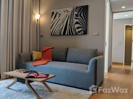 2 Bedroom Condo for rent at The Lumpini 24, Khlong Tan