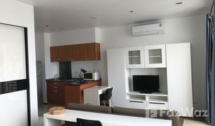 Studio Wohnung zu verkaufen in Khlong Ton Sai, Bangkok Villa Sathorn