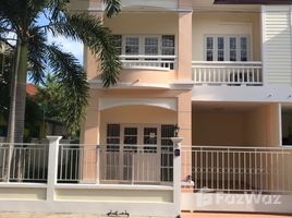 3 Bedroom Townhouse for sale at Tarn Tong Villa, Wichit, Phuket Town