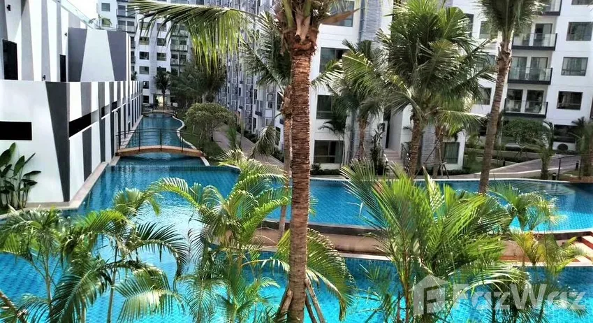 Photos 2 of the Communal Pool at Arcadia Beach Resort