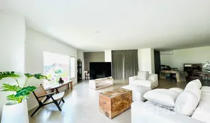 2 Bedrooms Penthouse for sale in Suthep, Chiang Mai Sky Breeze Condo