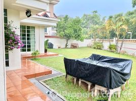 5 Bedrooms House for sale in Xilin, East region Seagull Walk, , District 16