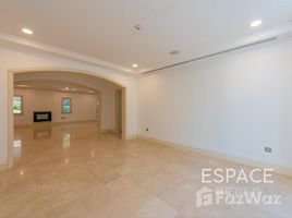 5 Bedroom Villa for sale at Redwood Avenue, Fire