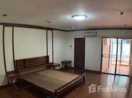 4 спален Таунхаус for rent in Таиланд, Khlong Tan Nuea, Щаттхана, Бангкок, Таиланд