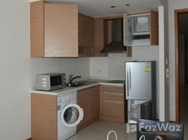 1 спален Кондо на продажу в The Emporio Place, Khlong Tan