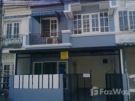 3 Bedroom Townhouse for sale at Lalliville House, Khu Khot, Lam Luk Ka, Pathum Thani
