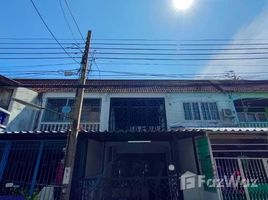 2 Schlafzimmer Reihenhaus zu verkaufen in Bang Bon, Bangkok, Bang Bon, Bang Bon