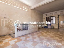 在2 Floor Apartment 出售的开间 住宅, Phsar Kandal Ti Muoy